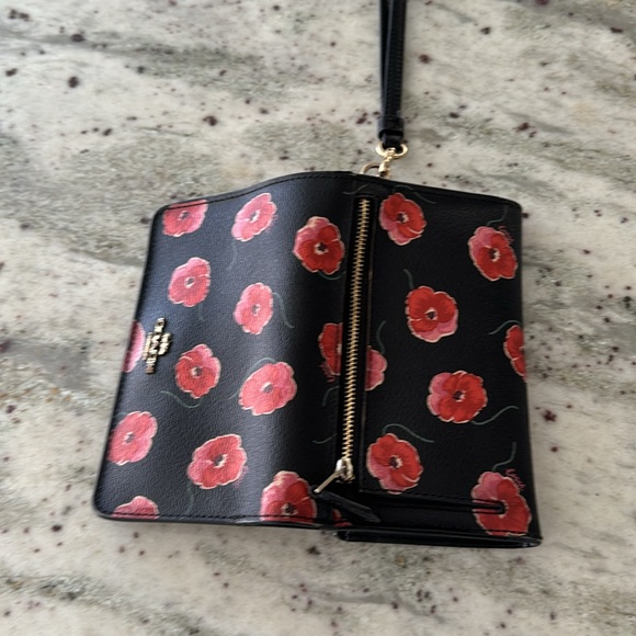 Coach red poppy purse - Picture 3 of 4
